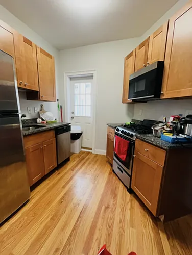 64 Charlesgate E Photo 1