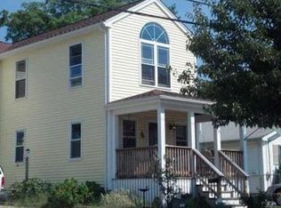 133 Bay Spring Ave, Barrington, RI 02806