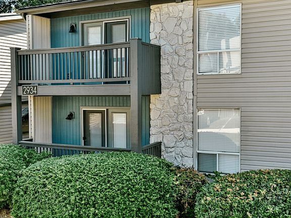 3rd image of 2954 Columbiana Ct #2948