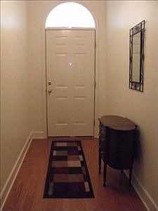2nd image of 1325 Shadow Oak Dr