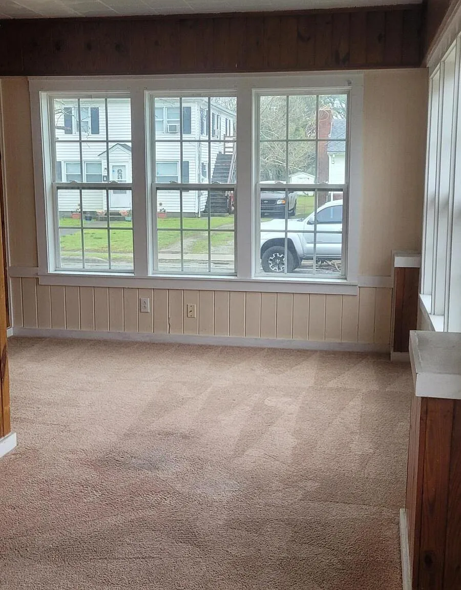 3 bed, 1.0 bath, $1,395 — Photo 4