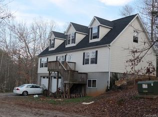 1150 Rolling Ranch Dr, Hickory, NC 28602