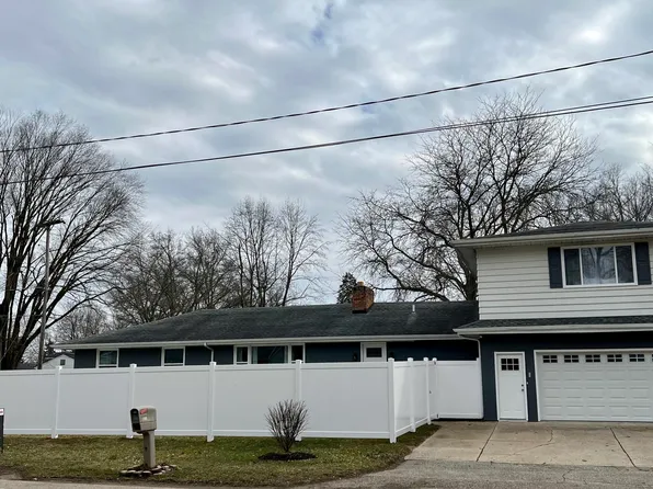 1130 E Osterhout Ave, Portage, MI 49002