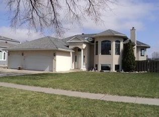 3005 Elm St N, Fargo, ND 58102
