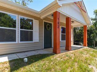 102 Theodore Ave, Lexington, NC 27292