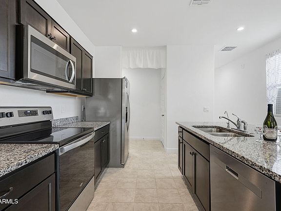 4th image of 10281 S Corona Drive