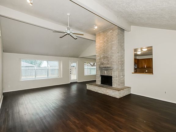 4th image of 1331 Three Forks Dr