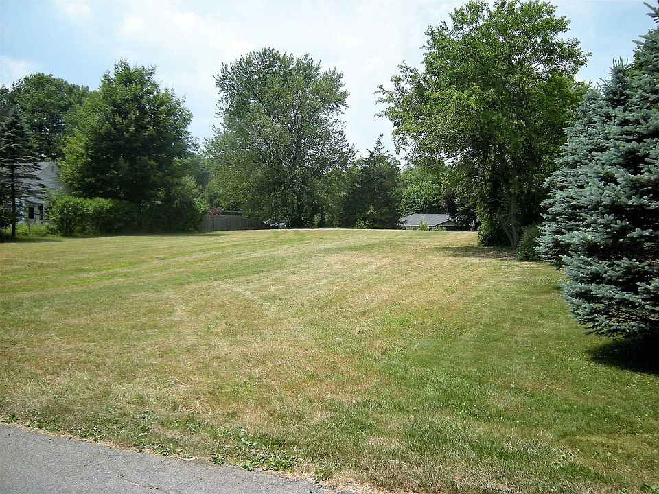 1st image of Sepasco Center St