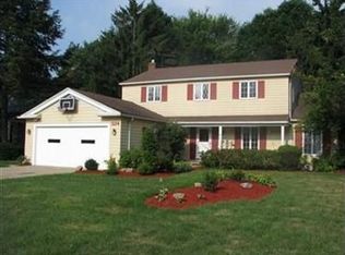 324 Ruth St, Bay Village, OH 44140