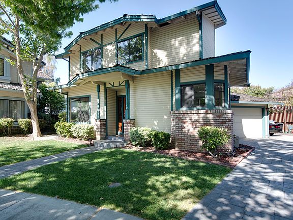 2nd image of 263 Snell Ct