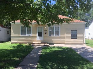 629 N Pinecrest St, Wichita, KS 67208