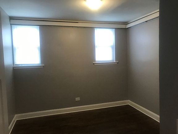 4th image of 7502 S Eggleston Ave #7505