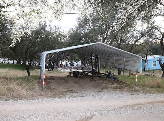 2nd image of 8190 County Road 588