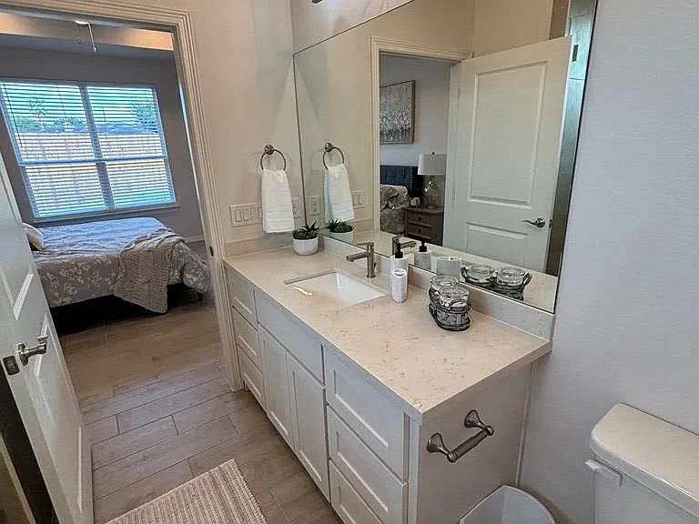 13 N Bay Hill Dr — Photo 16