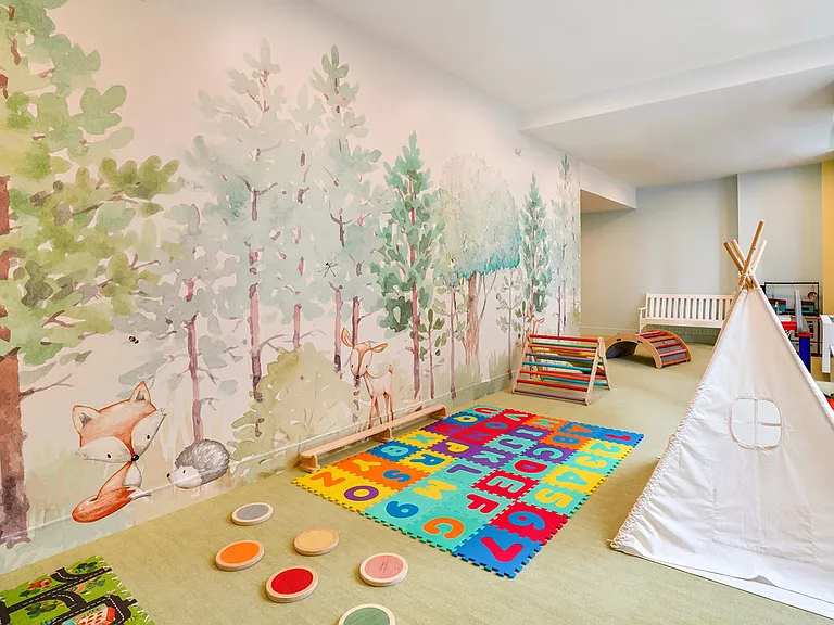662 Pacific St #19B — Photo 29
