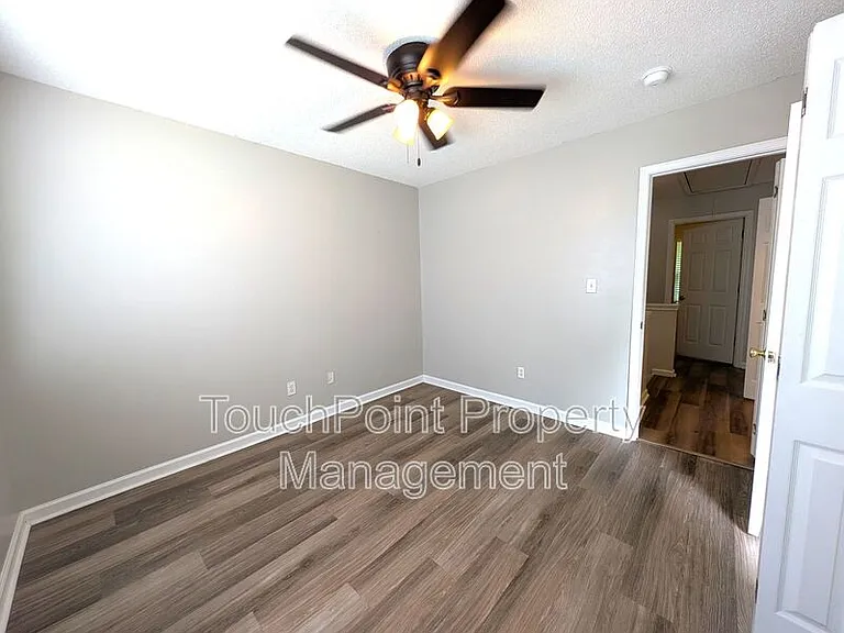 7603 Lullwater Cv — Photo 25