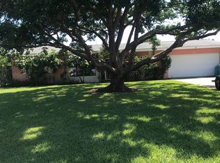 373 N Point Ct, Satellite Beach, FL 32937