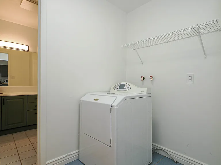 843 W Emeril Ave — Photo 14