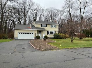 116 Edgewood Dr, South Windsor, CT 06074