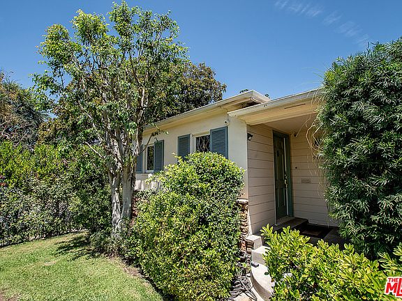 5th image of 462 N Highland Ave