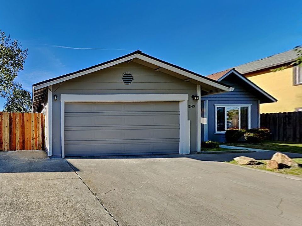1st image of 8140 Villa Oak Dr