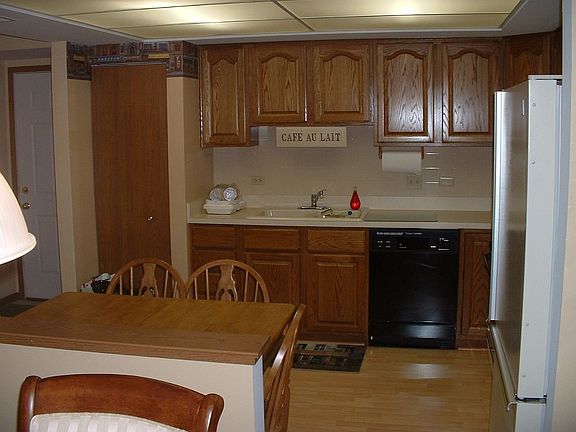 Eat In Kitchen
