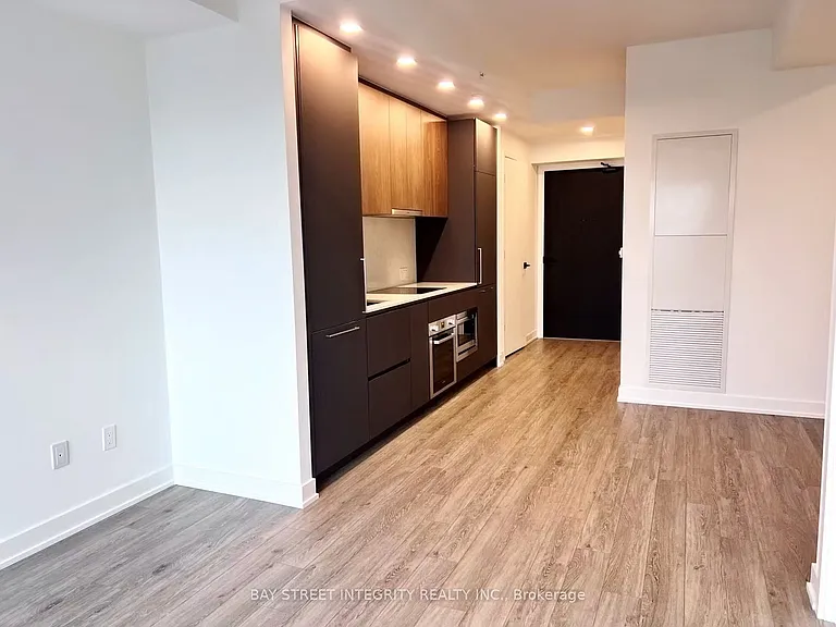 609 Sherbourne St #4501 — Photo 10