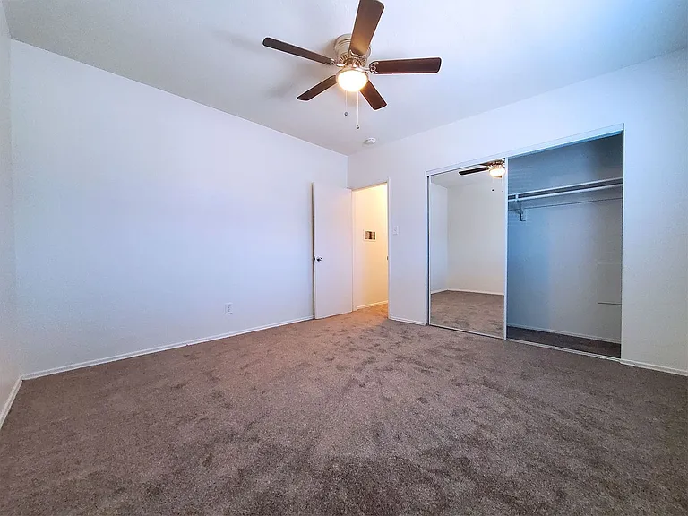 1465 Grand Ave — Photo 110