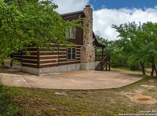 1118 Ewing Ct, Canyon Lake, TX 78133