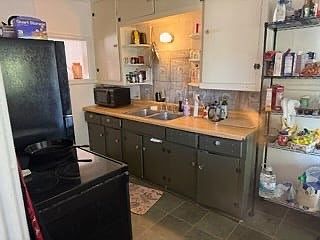 5th image of 3111 Riverside Dr