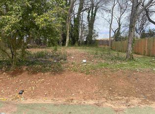 11 Trotter Aly, Greenville, SC 29605