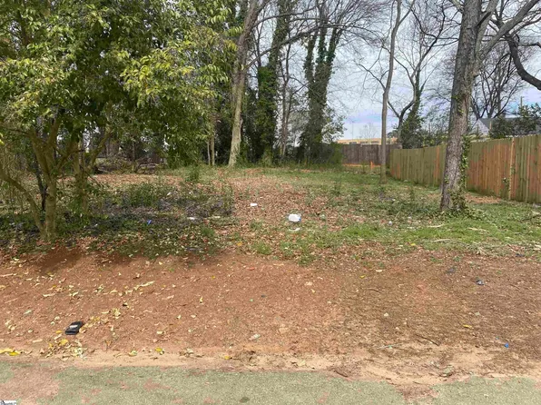 11 Trotter Aly, Greenville, SC 29605