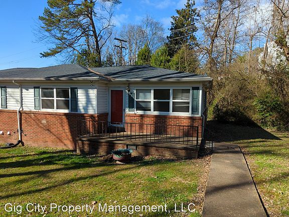 2nd image of 3525 Cathy Ln #3527