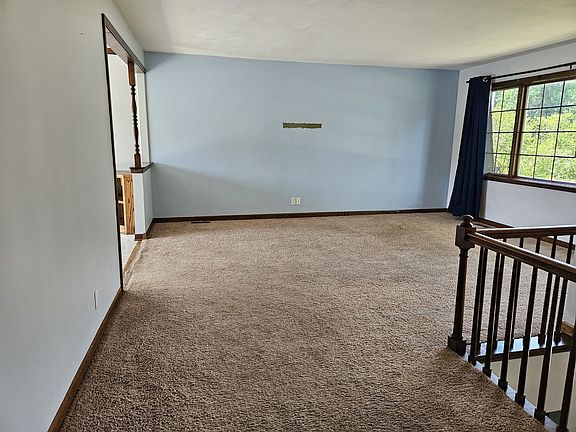 2nd image of 414 Cedar St
