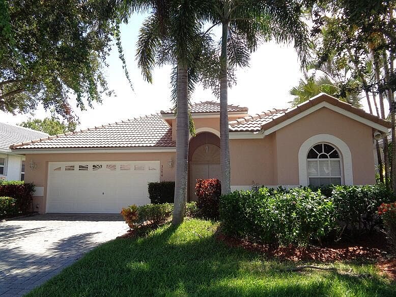 1st image of 3194 SE Carrick Green Ct