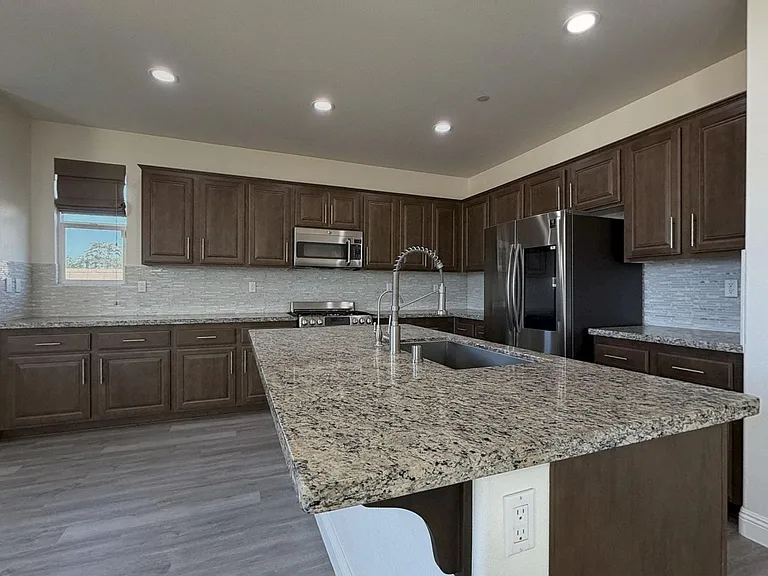 1317 Alpine Ave — Photo 8