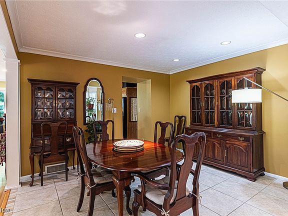 4th image of 4461 Pine Lake Dr