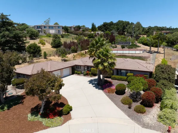 1375 Sand Canyon Ct, Arroyo Grande, CA 93420