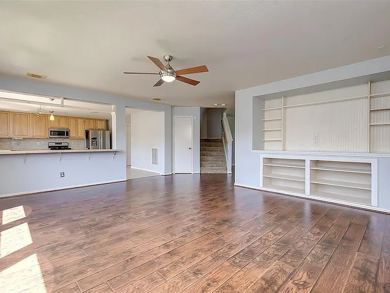 6707 Wild Pecan Trl — Photo 11
