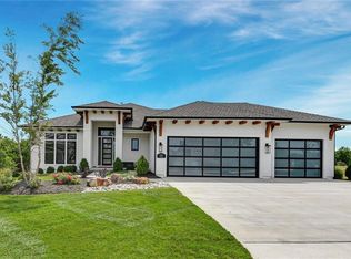 22431 W 89th Ter, Lenexa, KS 66227