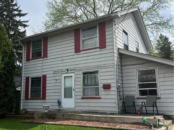 2141 E Midlothian Blvd, Struthers, OH 44471