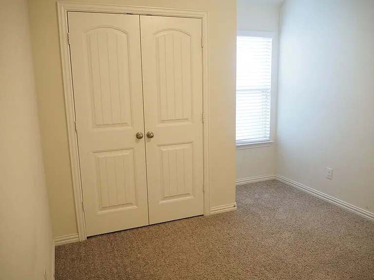14832 Rocky Face Ln — Photo 32