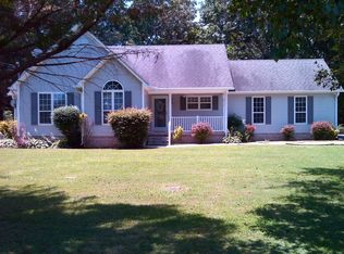 3225 Garland Rd, Pinson, TN 38366