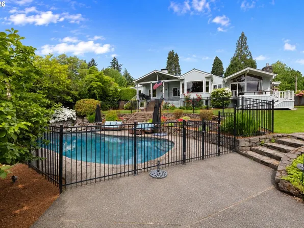 3617 Wauna Vista Dr, Vancouver, WA 98661