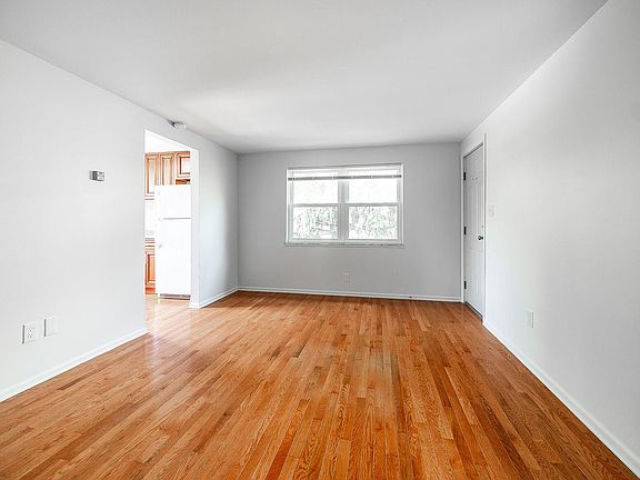 3rd image of 247 S 18th St #2D