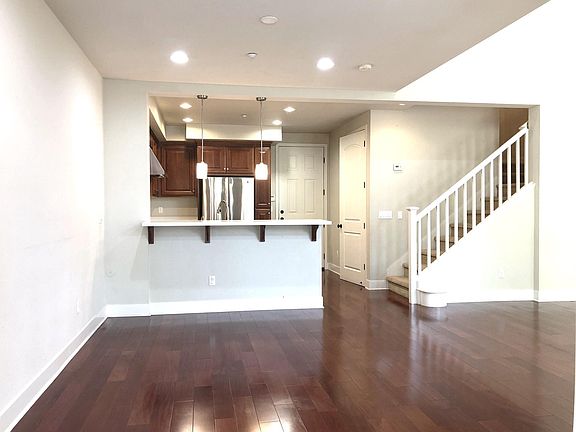 3rd image of 3706 Feather Ln