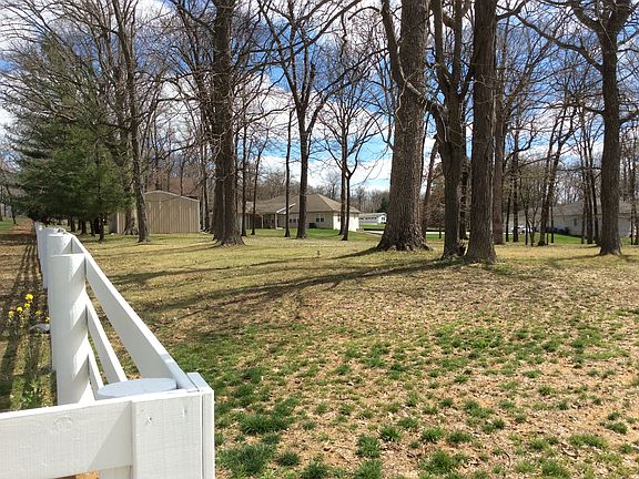 Wooded acreage large storage