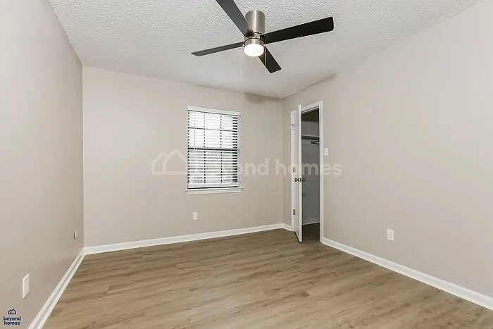 11 Lisa Ct — Photo 9