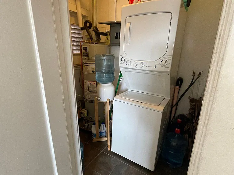In-unit laundry