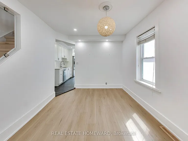 163 Glenmount Park Rd — Photo 8